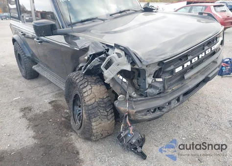 2023 Ford Bronco Outer Banks из США, поврежденный, VIN 1FMDE5BH5PLB32405